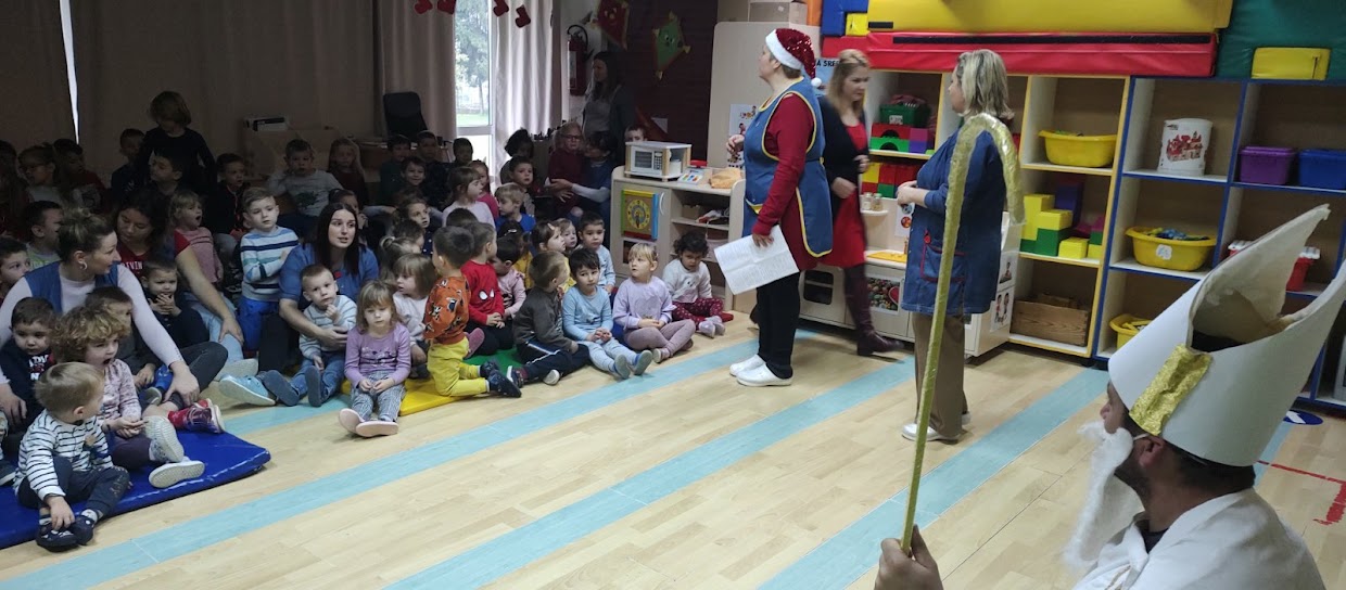 IMG-3aae455ca7f7c2ef5e97c45c95d98775-V.jpg